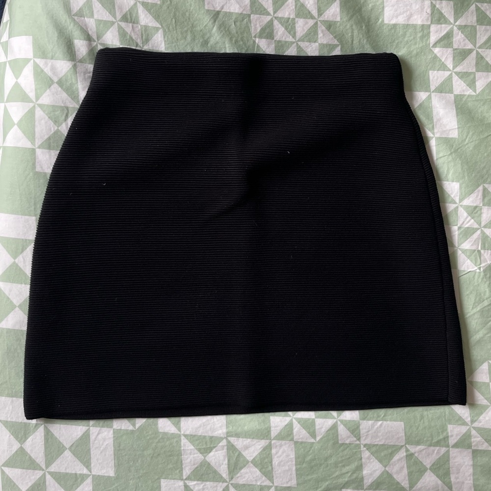 Theory Black Skirt, L